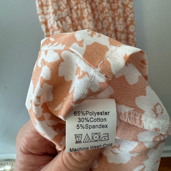 NWOT Peach Floral Tiered Midi Dress - M - Picture 11 of 12